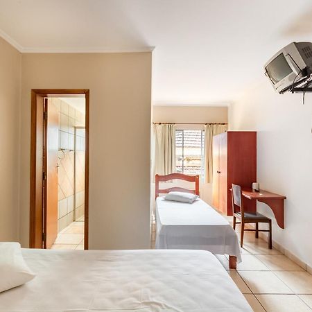 Oyo Hotel Vila Rica, Ribeirão Preto Екстериор снимка