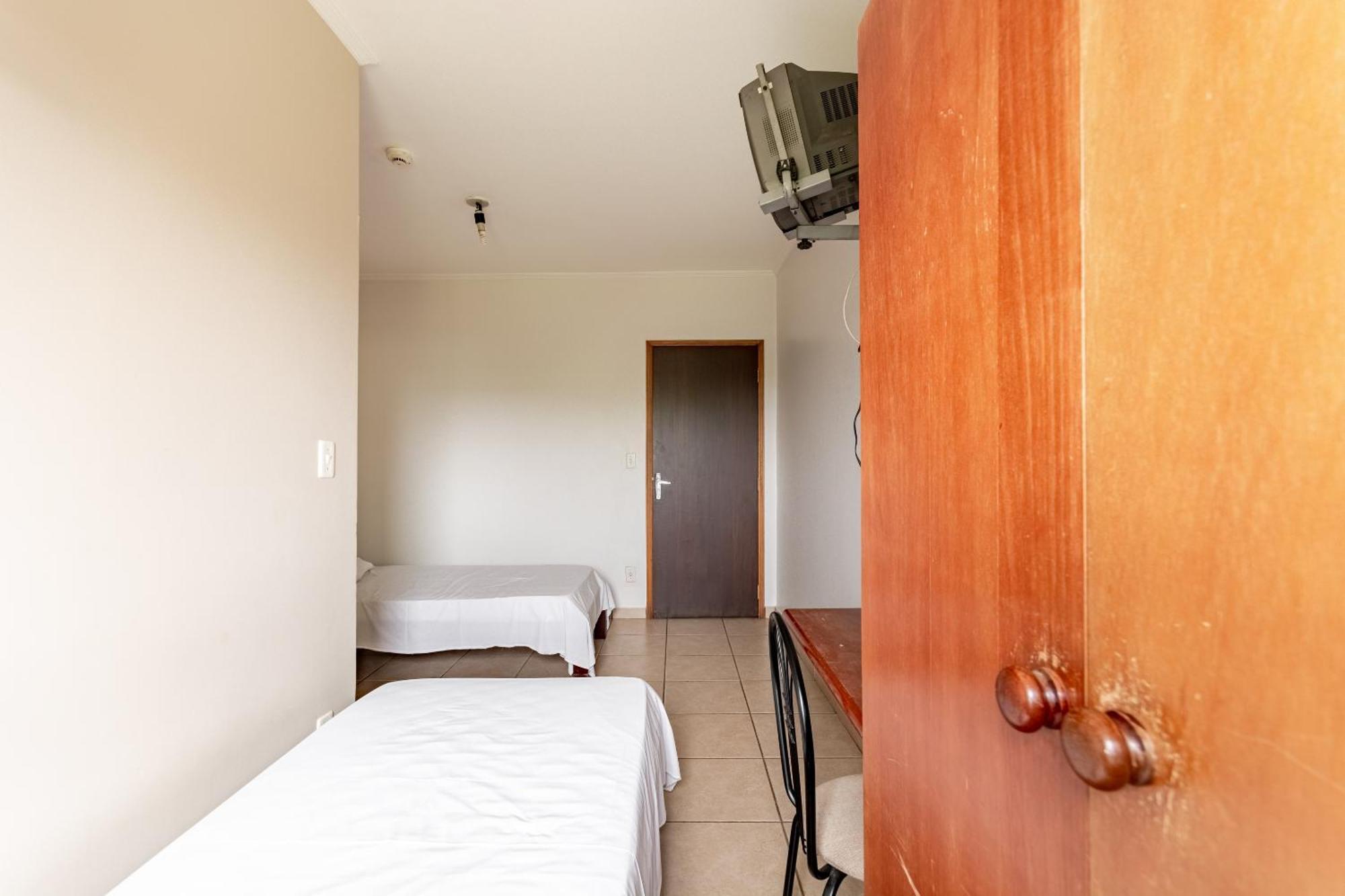Oyo Hotel Vila Rica, Ribeirão Preto Екстериор снимка
