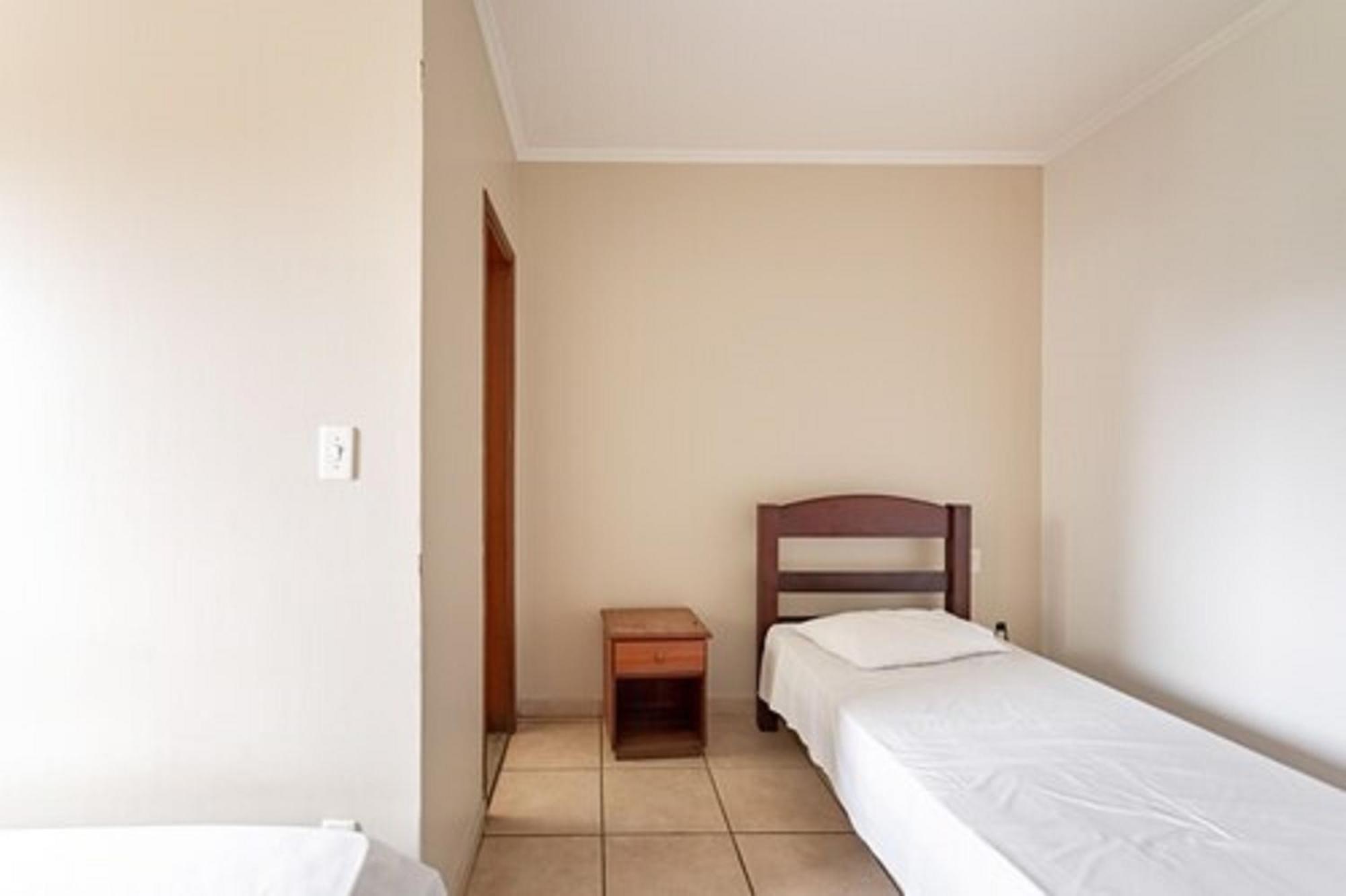 Oyo Hotel Vila Rica, Ribeirão Preto Екстериор снимка